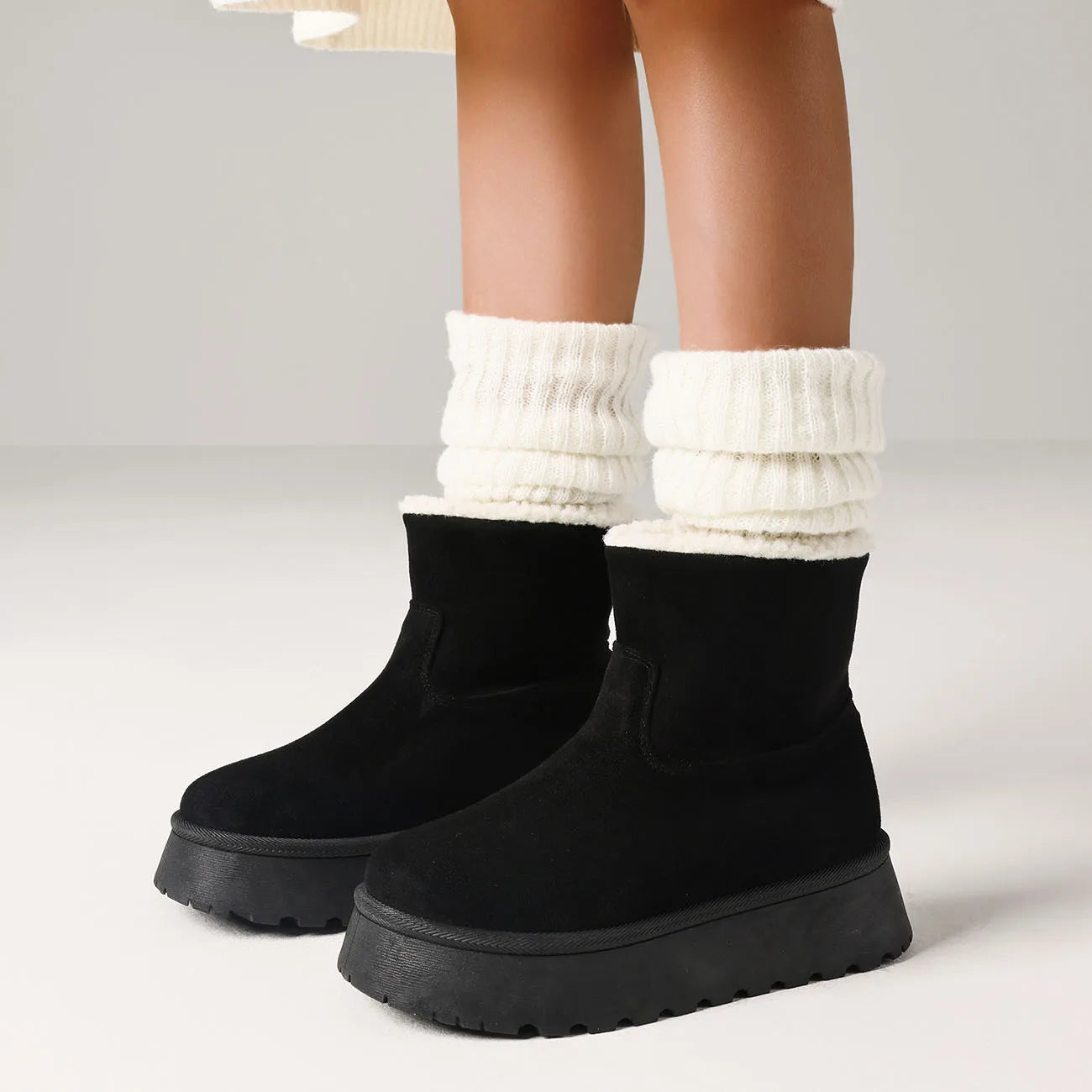 GIGIFOX Women Winter Mini Boots Faux Fur Suede Platform Round Toe Short Plush Slip-on Shoes Winter Warm Outdoor Ankle Snow Boots